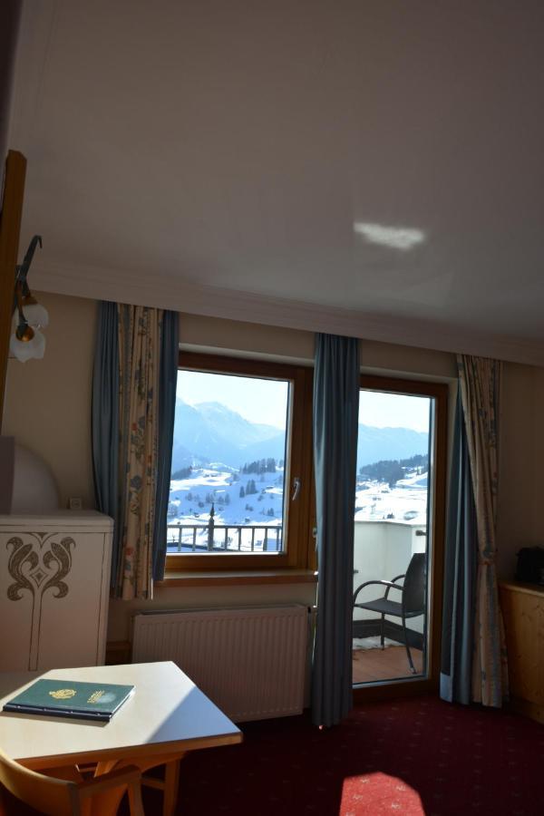 Hotel Am Roemerweg Fiss Exterior photo